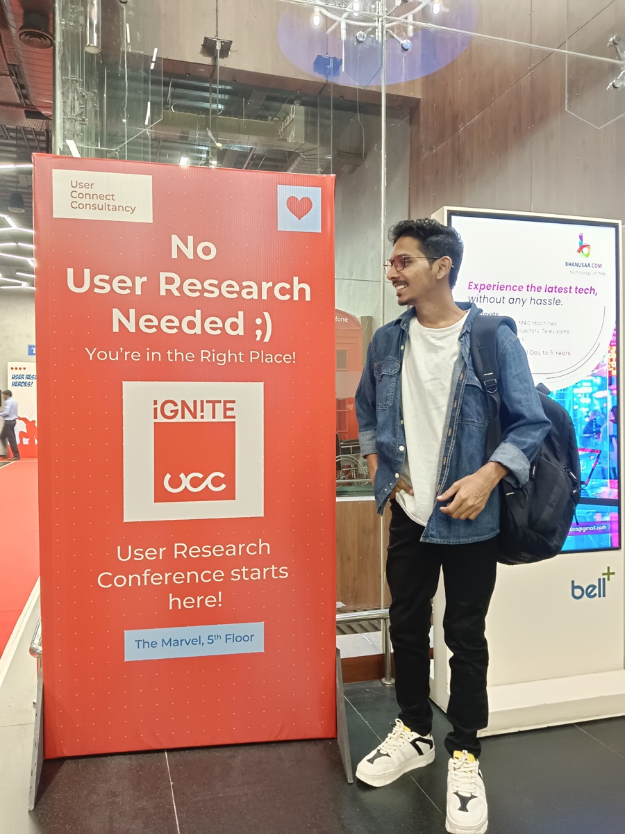 Portrait of Anand Moon, a product designer focused on AI products, design systems, and B2B SaaS.